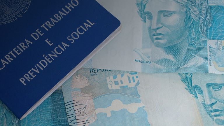 Como investir o 13º salário?